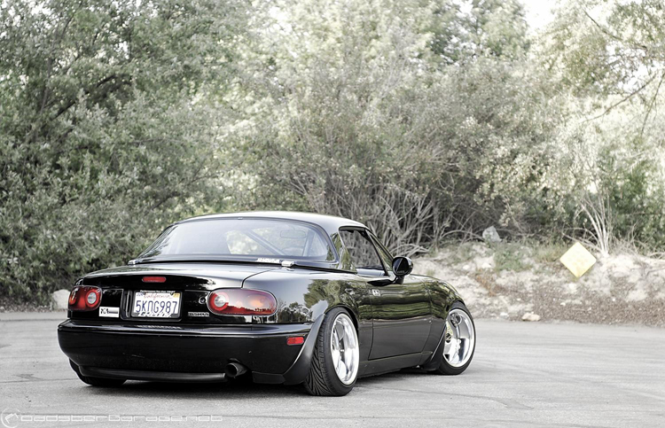 This week we have a very special Miata from the Socal scene to grace the 